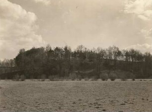 Oberlausitz. Burgwall Kopschien bei Krostwitz (Crostwitz). Die Ostschanze über dem Bachtal. Nordwestansicht