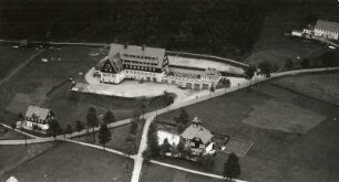 Rehefeld (Altenberg-Rehefeld-Zaunhaus). Grenzbaude. Luftbild-Schrägaufnahme