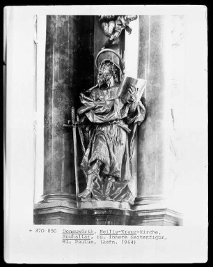 Rechte innere Seitenfigur