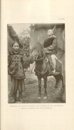 Officier et soldat chinois de l'armée de la fronti`ere
