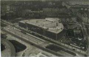 Luftaufnahme vom "Haus des Rundfunks" an der Berliner Masurenallee