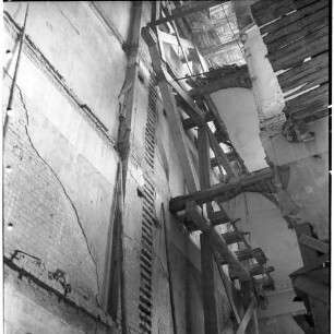Negativ: Ruine, Hauptstraße 139, 1950