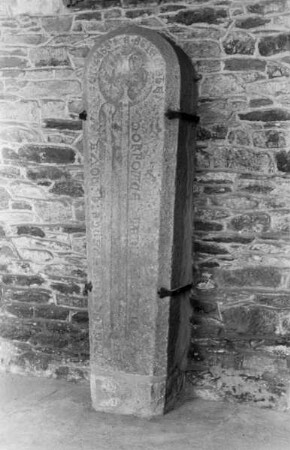 Grabstein eines Geistlichen