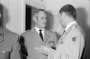 Freiburg: Konsulat; Bundeswehroffiziere