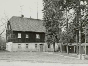 Freiberg, Goldbachweg 37. Ehemalige Freibergsdorfer Mühle. Traufseite mit Eingang