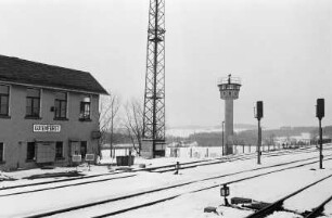Auf der Fahrt mit der Bahn von Berlin nach München : Auf der Fahrt mit der Bahn von Berlin nach München, Gutenfürst mit Wachturm