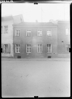Torgau, Kurstraße. Wohnhaus. Straßenfront