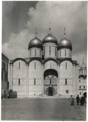 Moskau, Russland. Kreml. Mariä-Himmelfahrts-Kathedrale (Uspenski-Kathedrale) (Fioravanti, 1475-1479), Südseite
