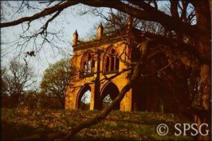 Potsdam, Park Babelsberg, Parkansicht mit Gerichtslaube.