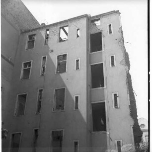 Negativ: Ruine, Bundesallee 115, 1953