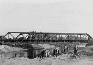Eisenbahnbrücke über den Rhein-Herne-Kanal