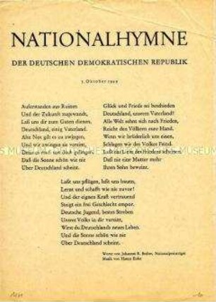 Text-Noten-Blatt der Nationalhymne der DDR