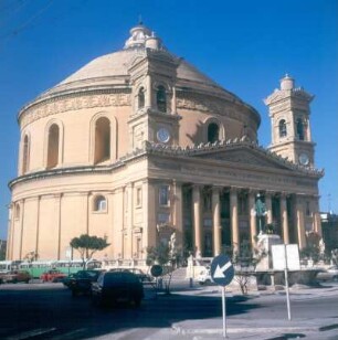 Mosta. Maria-Himmelfahrtskirche
