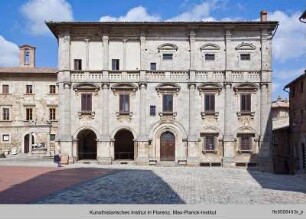Palazzo Nobili-Tarugi, Palazzo Nobili, Palazzo Tarugi, Montepulciano