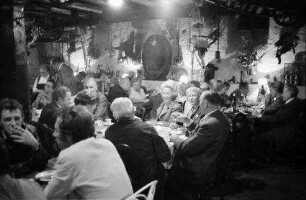 Reichenweier, Riquewihr: Gäste in Winstub