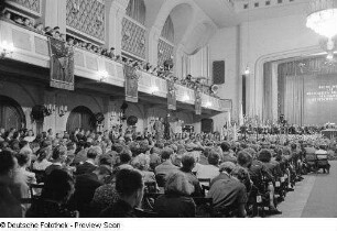 Podium und Publikum der Bachfeier