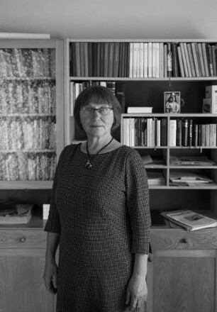 Gertrude Mahling (sorb. Trudla Malinkowa, *1955) in Bautzen; sorbische Kulturwissenschaftlerin und Historikerin, Redakteurin der sorb.. evangelischen Zeitung Pomhaj Boh