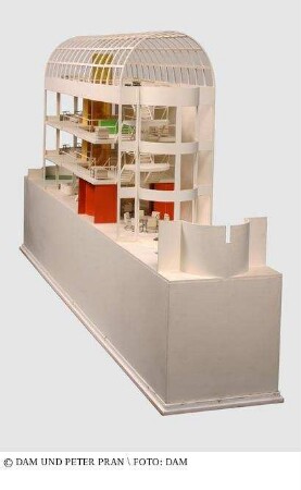 Townhouse Competition of Graham Foundation - Modell des Gesamtgebäudes (Schnittmodell)