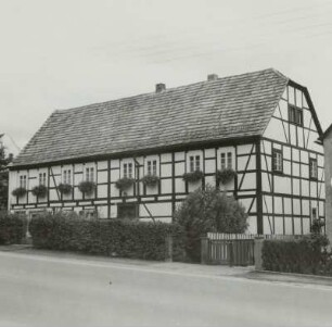 Wilsdruff-Kesselsdorf, Hauptstraße 17. Wohnhaus (18. Jh.)