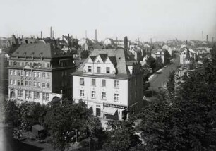 Limbach-Oberfrohna, Verwaltungsgebäude : Limbach-Oberfrohna. Verwaltungsgebäude der Ortskrankenkasse und Wohn- und Geschäftshaus, Bachstraße 4/2. Straßenansicht