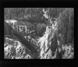 Die Rhätischen Bahnen und das Engadin