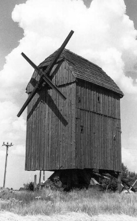 Groß Naundorf. Bockmühle