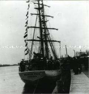 Das FDJ-Schulschiff "Wilhelm Pieck" in Gdansk