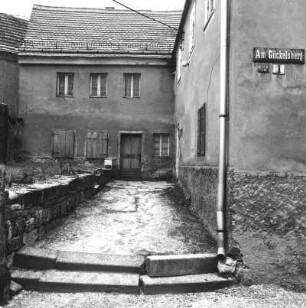 Dresden-Lockwitz. Am Gückelsberg 1. Eingang