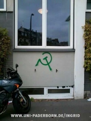 {HAMMER UND SICHEL}
