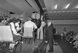 Verabschiedung des langjährigen Direktors des Markgrafen-Gymnasiums Oberstudiendirektor Emil Siess