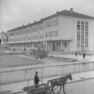Das neue Schulgebäude in Karlowo