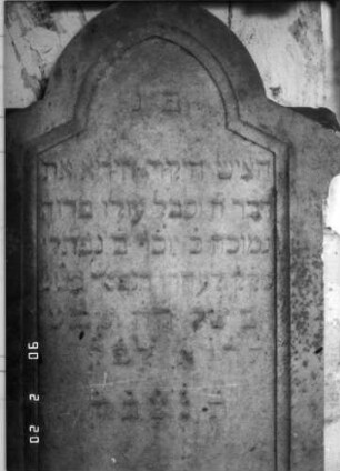 Grabstein 144 (2)