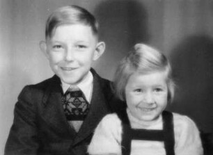 Kinderbilder. Geschwisterpaar