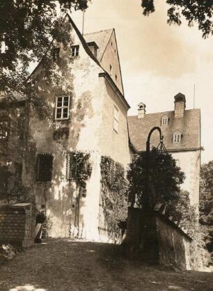 Pfaffroda, Schloß : SW-Ecke des Schlosses