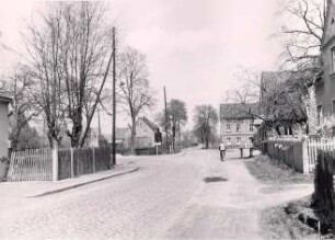 Gablenz : Ort: Jabłónc / Gablenz. Dorfstraße