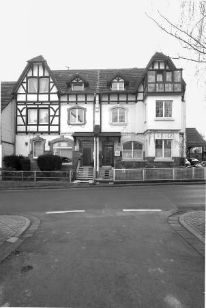 Wohnhaus; Schauenburg, Korbacher Straße 57