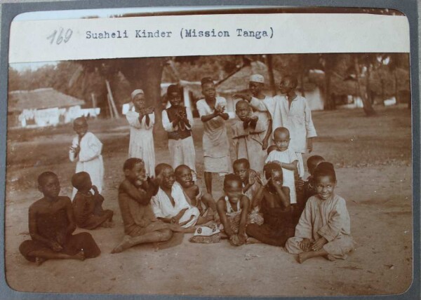 Swahili children (Mission Tanga)