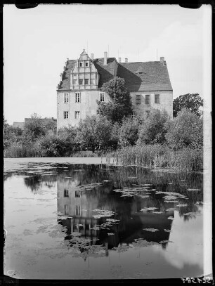 Schloss Niederrödern bei Grossenhain