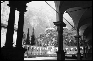 Chiavenna: Klosterhof St. Lorenzo