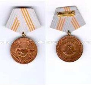 Medaille der Waffenbrüderschaft in Bronze, Musterexemplar