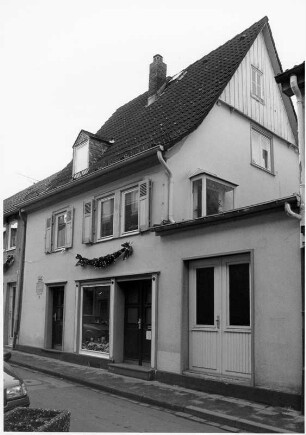 Wohnhaus; Bad Homburg, Waisenhausstraße 10