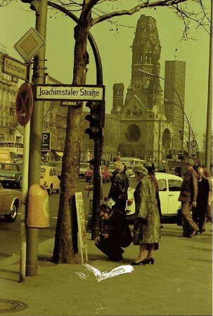 Berlin: Gedächtniskirche; Ku-Damm Ecke Joachimstaler Straße