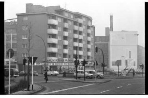 Kleinbildnegativ: Wandbild, Blücherstraße, Ecke Zossener Straße, 1976
