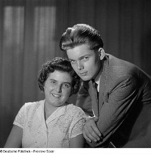Porträt Schwester und Bruder