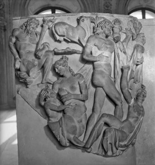 Sarkophagfragment mit Darstellung von Bacchus und seinem Gefolge