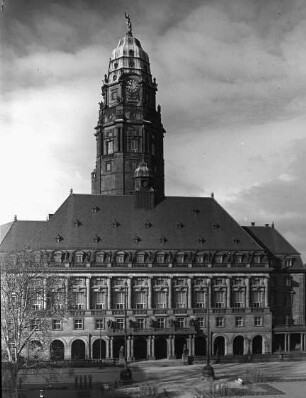 Dresden, Neues Rathaus; Bräter, Edmund Franz; Roth, Karl