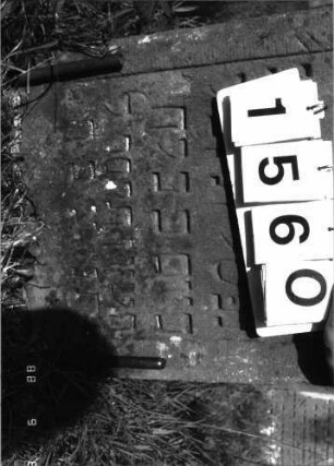 Grabstein 1560 (Index: 100097941) Maße HxBxT: 91x52x7 cm: Grabstein 1560 (Detailaufnahme)