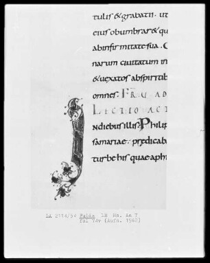 Epistolar — Initiale I, Folio 74verso
