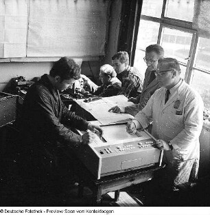 Transformatoren- und Röntgenwerk, Vakutronik (VEB Vakutronik Dresden?)