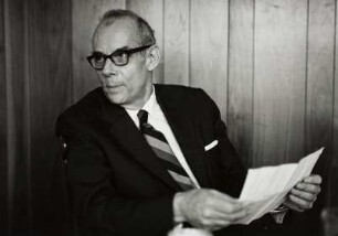Der Arzt Ralph Earle